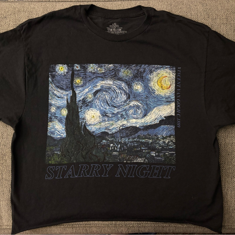 Starry Night Graphic Cropped Women/ Juniors T-Shirt